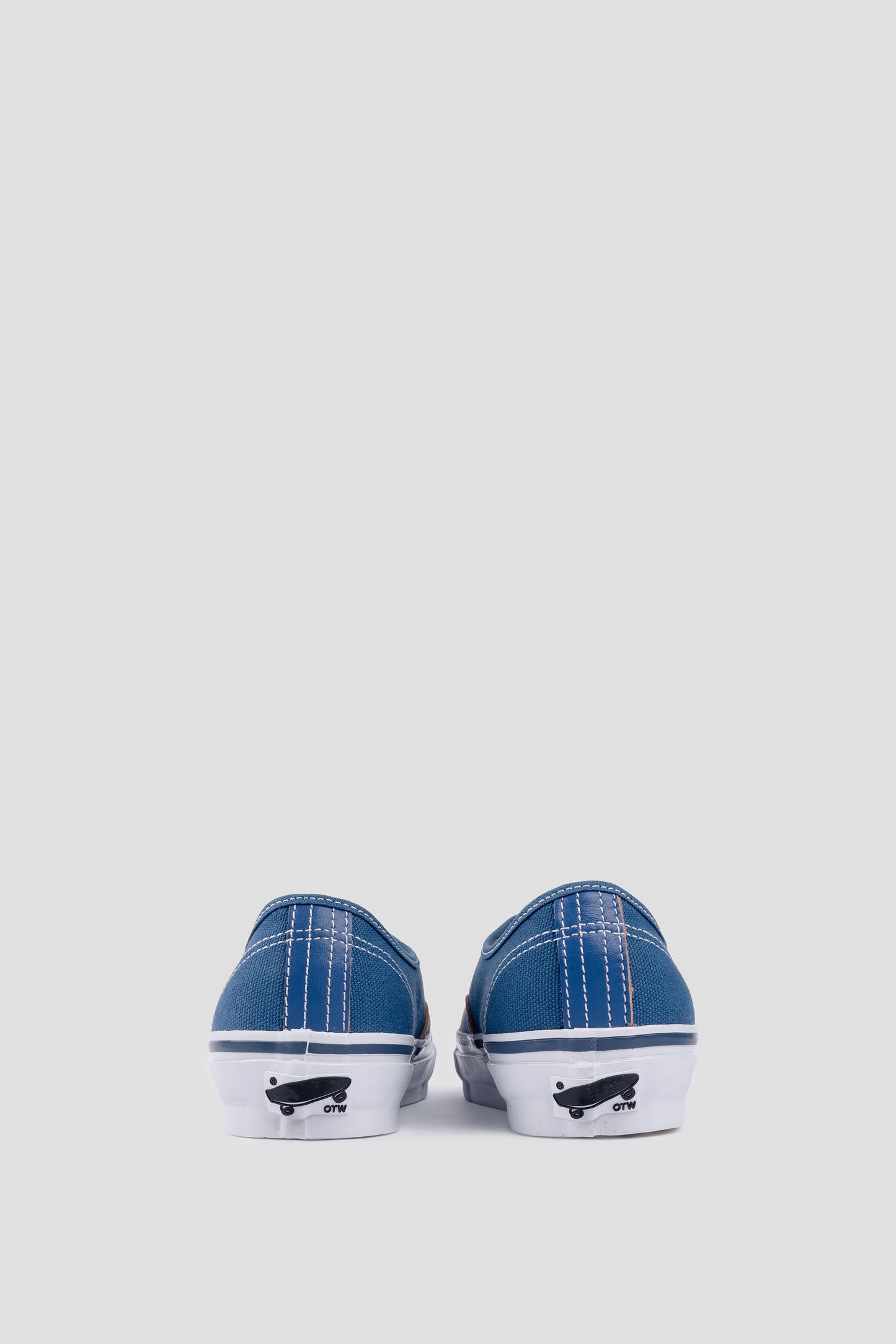 VANS OTW AUTHENTIC 44 LX SIPED VIBRAM NAVY