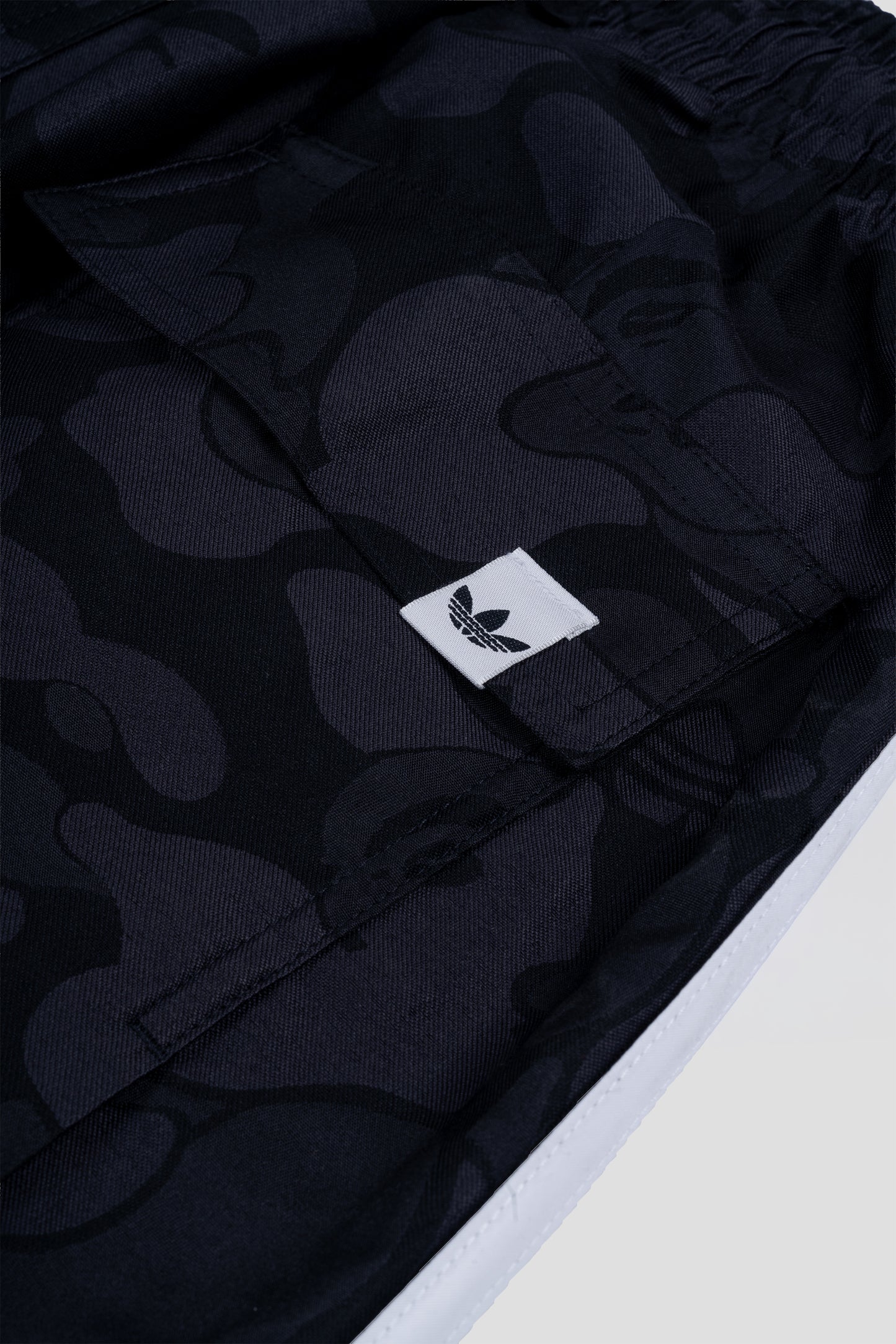 ADIDAS x BAPE WC JACQUARD PANTS BLACK