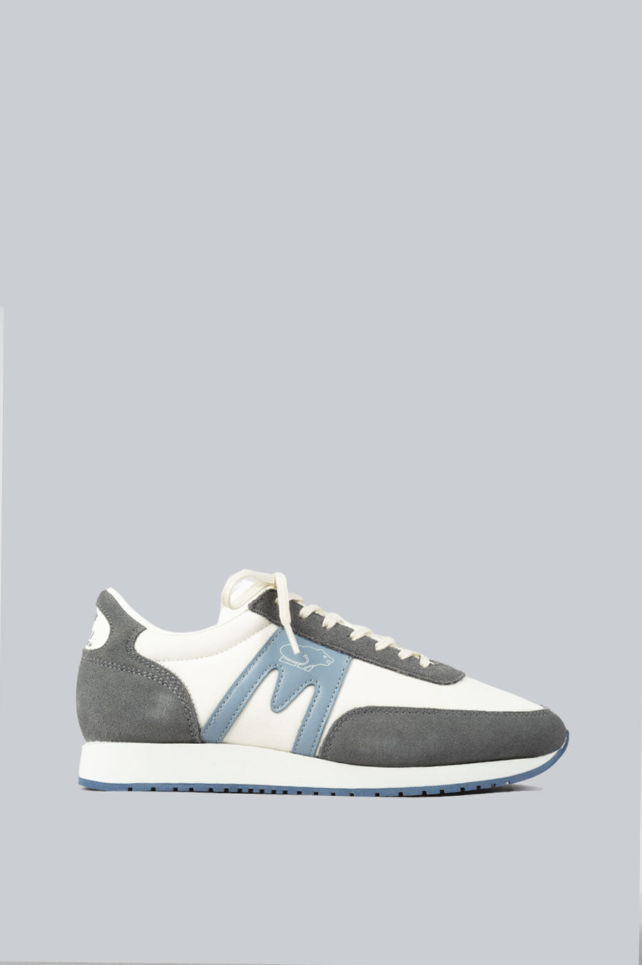 KARHU ALBATROSS 82 SMOKED PEARL ASHLEY BLUE