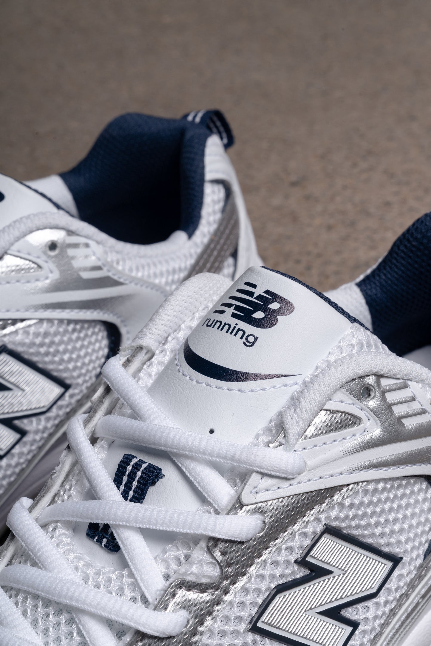 NEW BALANCE 530 WHITE INDIGO