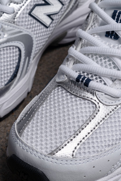 NEW BALANCE 530 WHITE INDIGO