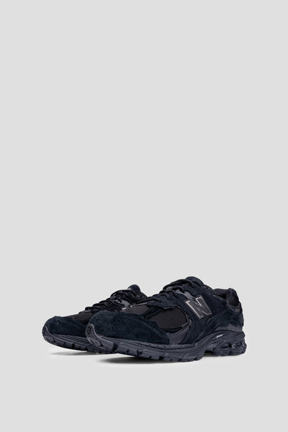 NEW BALANCE 2002 DX REFINED FUTURE GORE-TEX BLACK