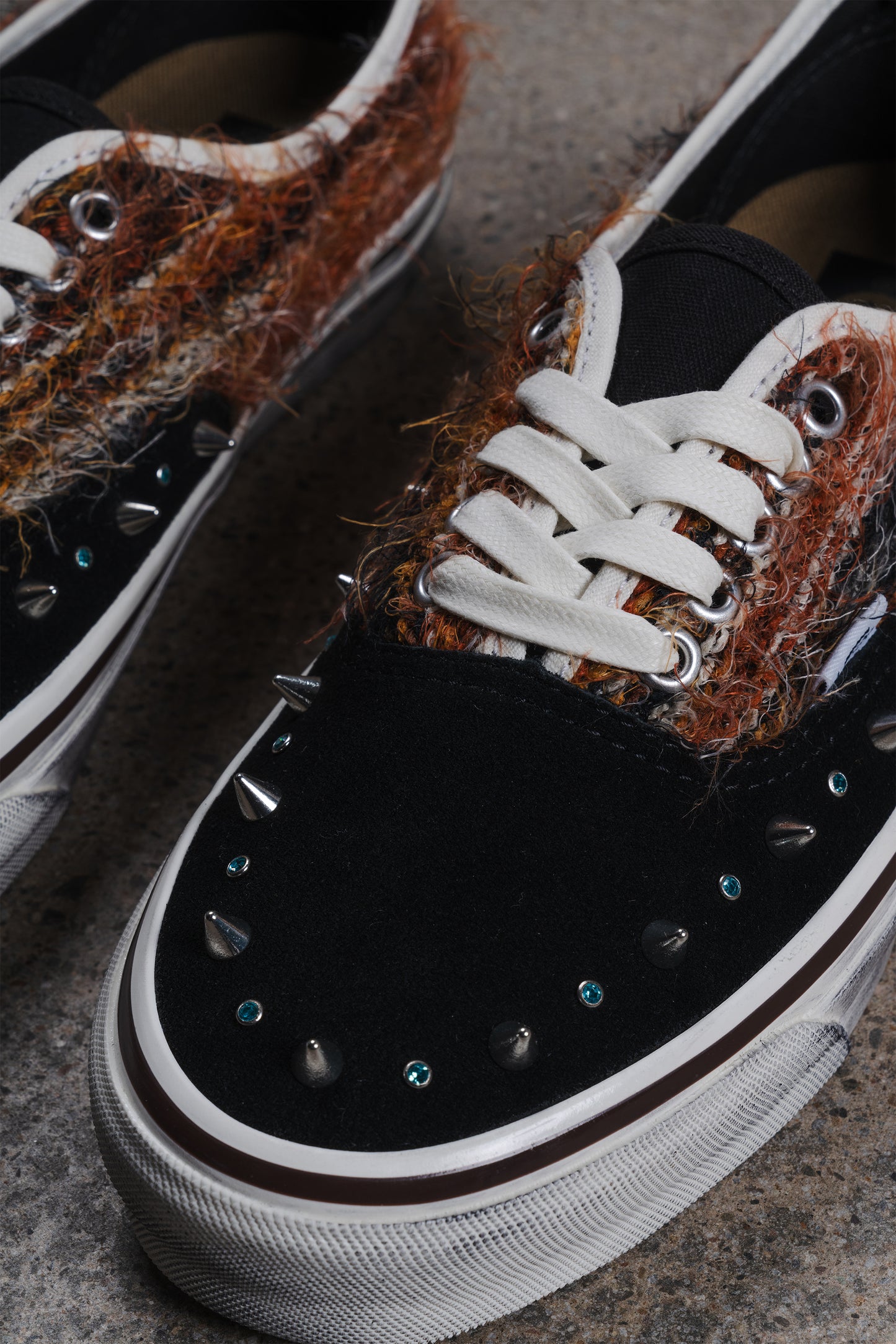 VANS AUTHENTIC 44 LX MOHAIR BLACK