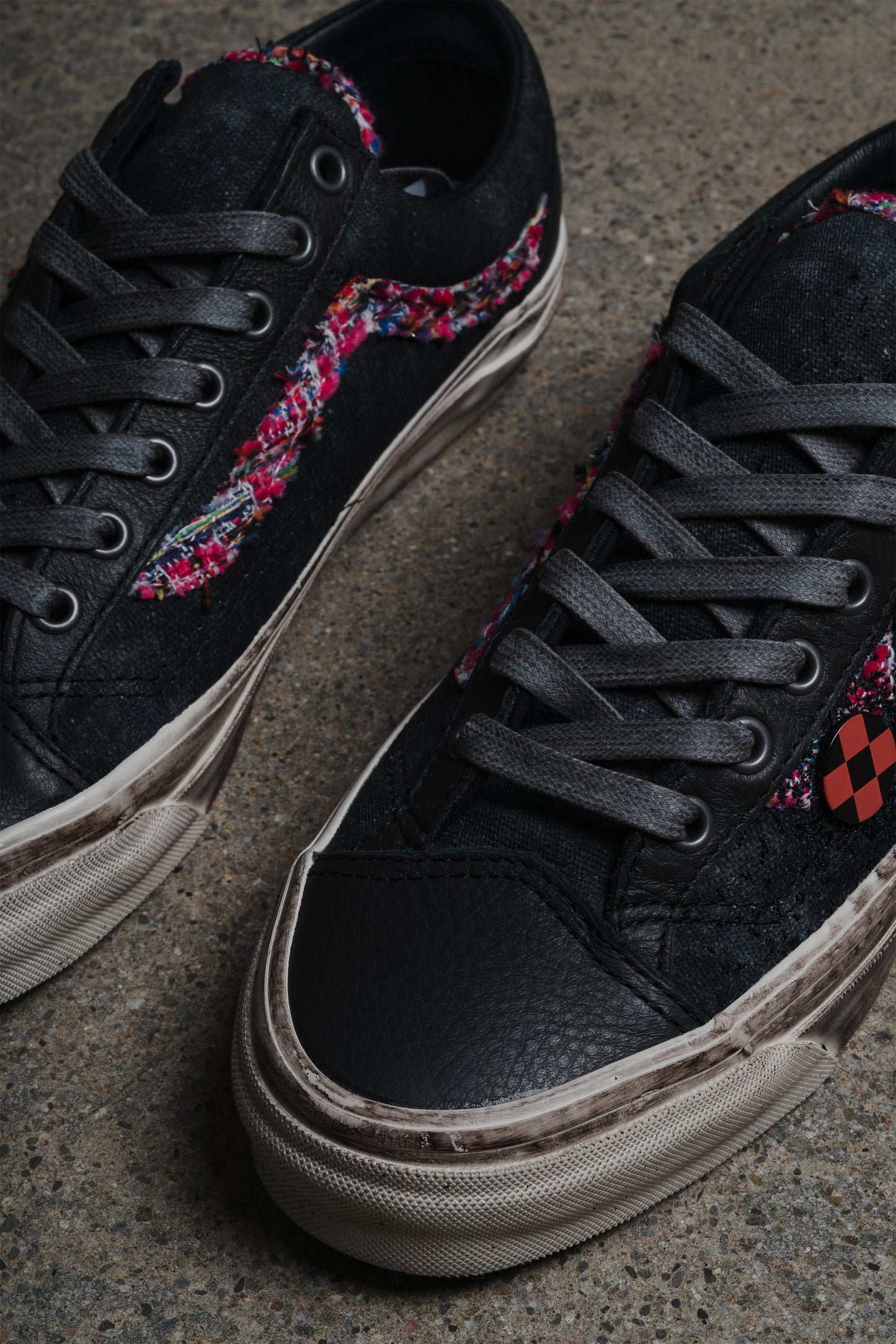 VANS PREMIUM OLD SKOOL 36 LX SOUVENIR FADED BLACK