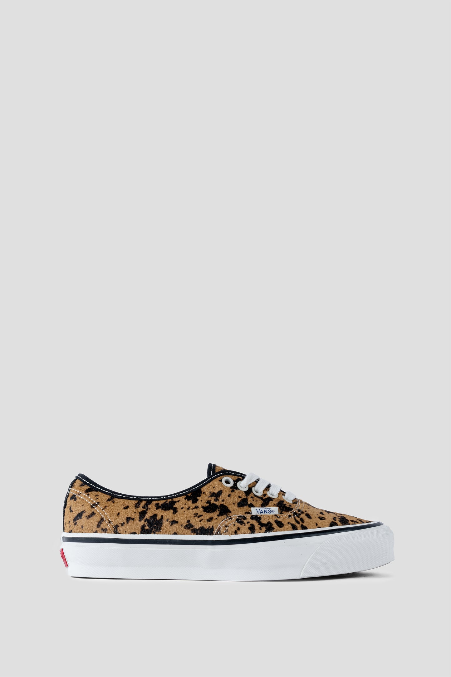 AUTHENTIC 44 LX COW MARSHMALLOW