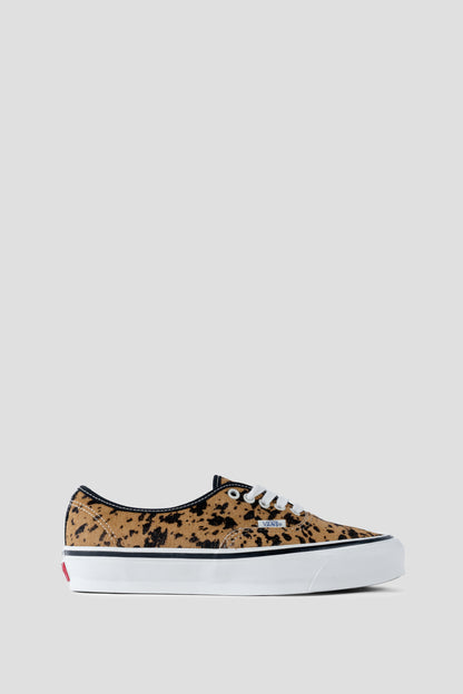AUTHENTIC 44 LX COW MARSHMALLOW