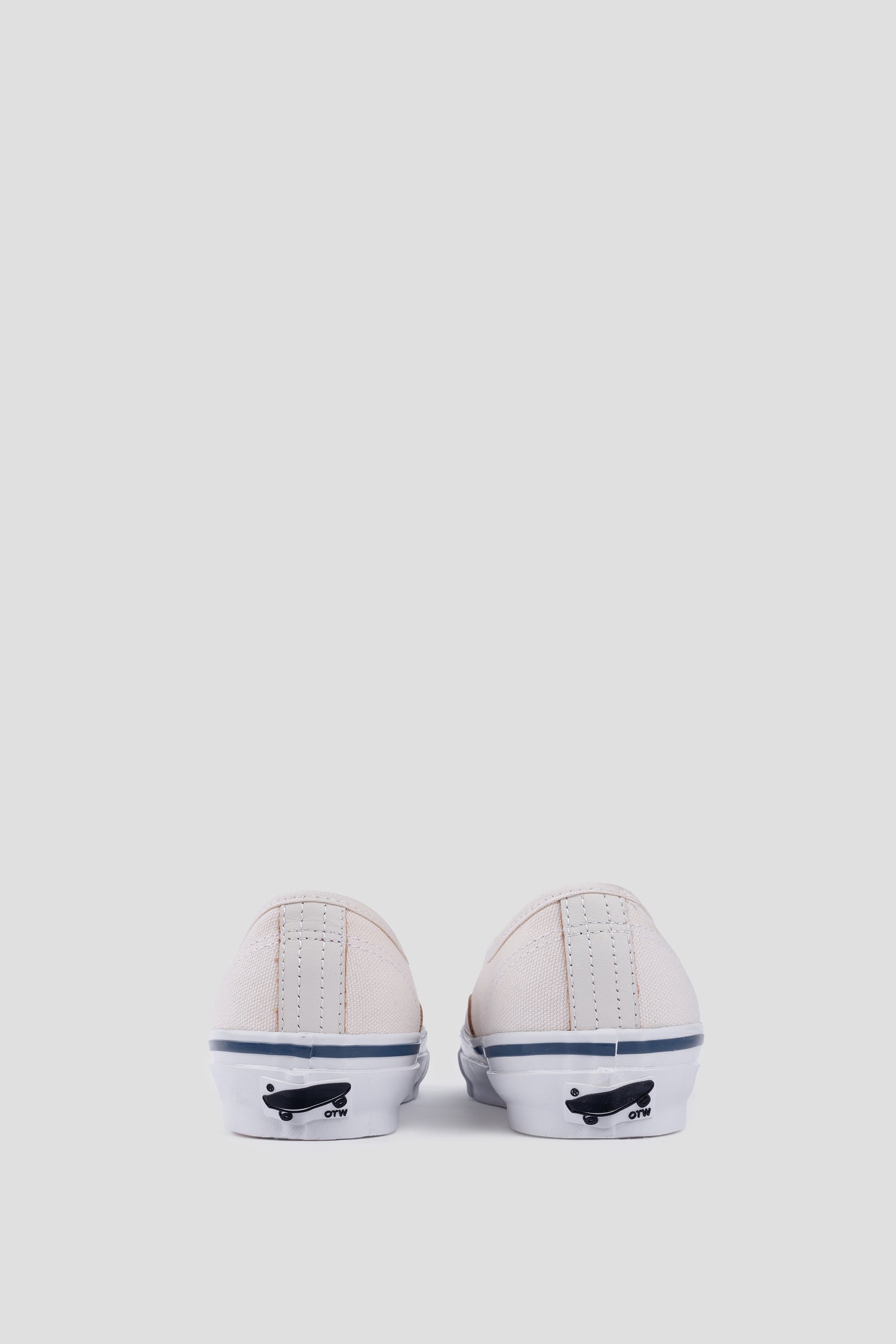 VANS OTW AUTHENTIC 44 LX SIPED VIBRAM MARSHMALLOW